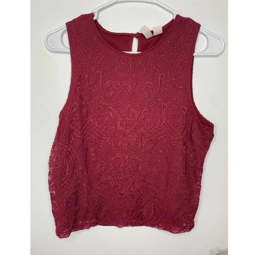 Sleeveless cropped top